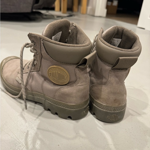 Women’s palladium waterproof hiking boots - Picture 6 of 6